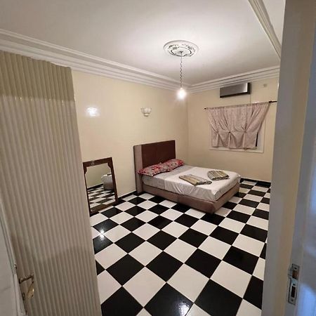 Tres Propre Appartement 85 M2 Marrakesh Exterior photo